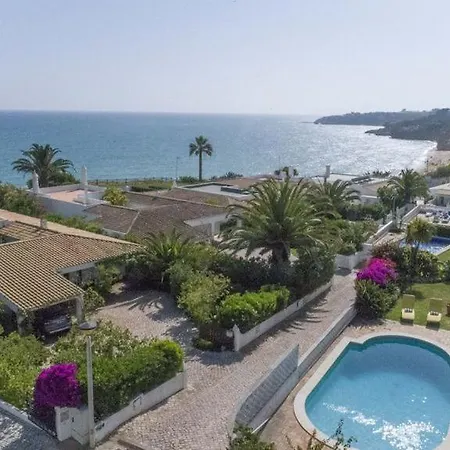 Praia Maria Luisa - Beachfront Just 100m From The Beach
